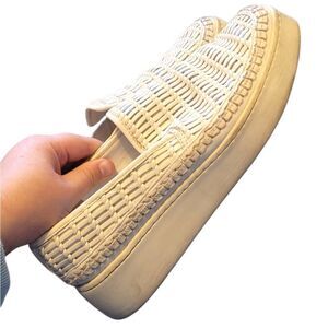 Vince. Women's White Woven Leather Platform Loafers Size US 7.5
